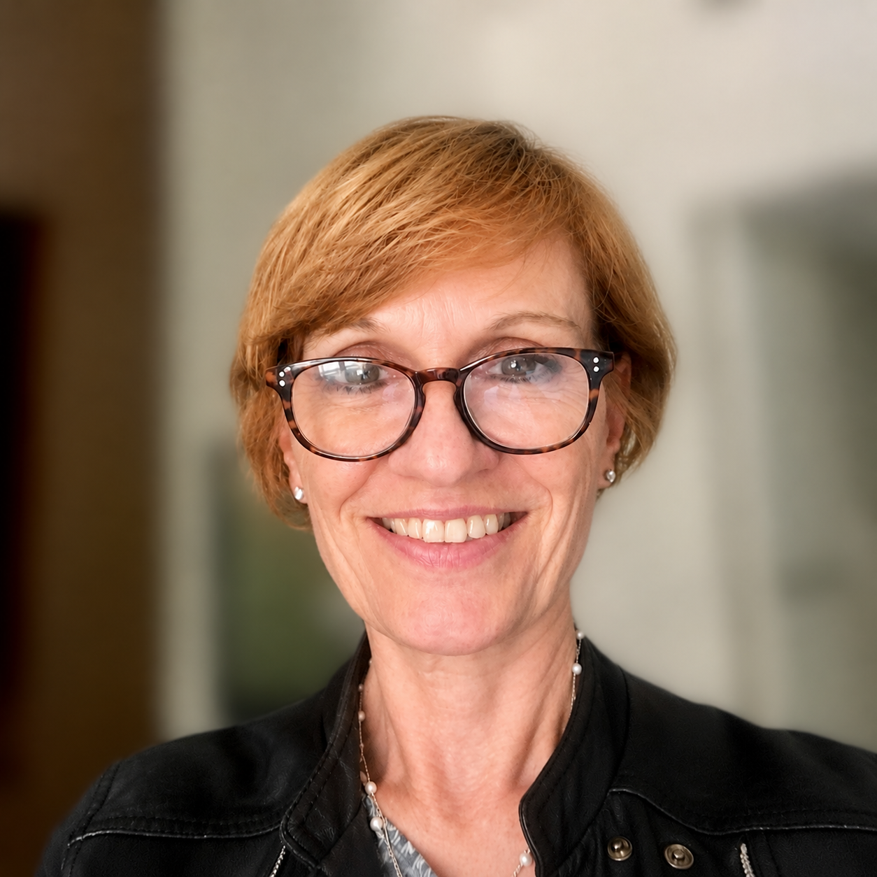 Dr. Arleen Salles